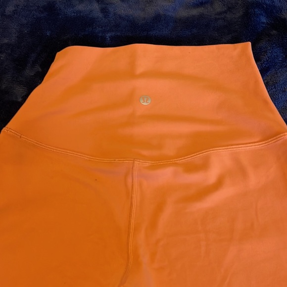 Size 4 lululemon salmon color align pants - Picture 2 of 3